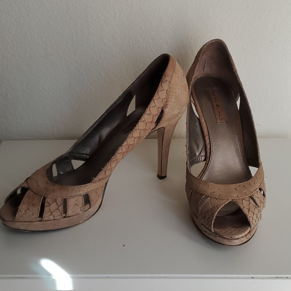 Bandolino Peep Toe Pumps